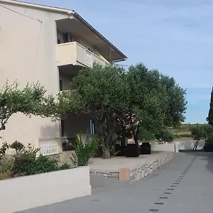Zoran Apartament Povljana